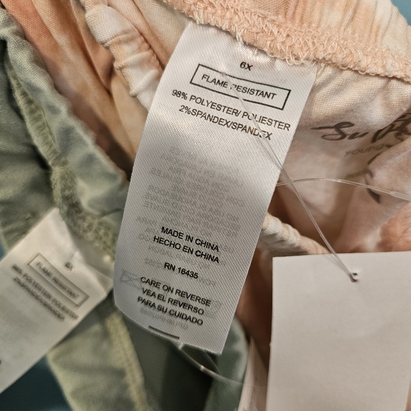 NWT!!! Girls 3 pc pajama set Wake Me When It's The Weekend Sz 6x - Picture 7 of 10